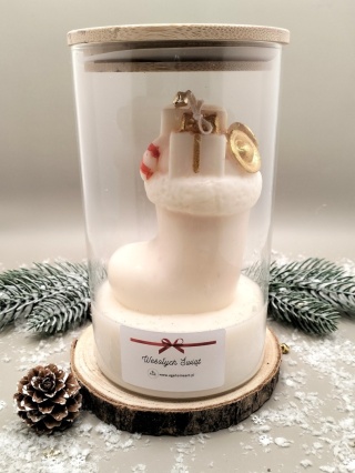 But Świętego Mikołaja w szkle