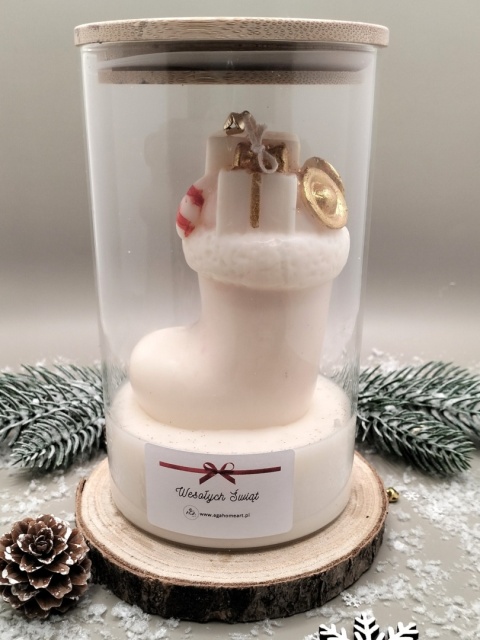 But Świętego Mikołaja w szkle