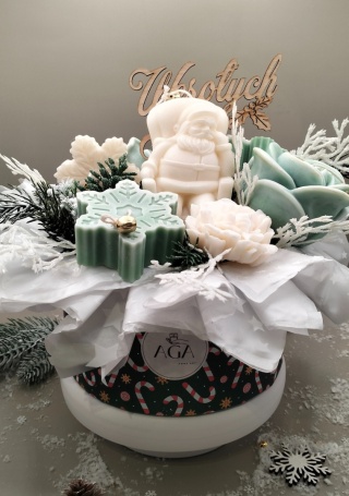 Świąteczny FlowerBox candle pachnący choinką