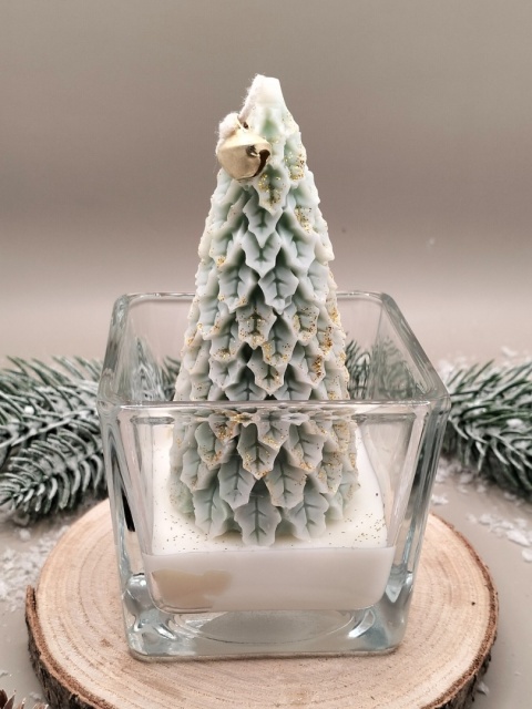 Świeca sojowa dekoracyjna w szkle zielona choinka – naturalna, świąteczna dekoracja