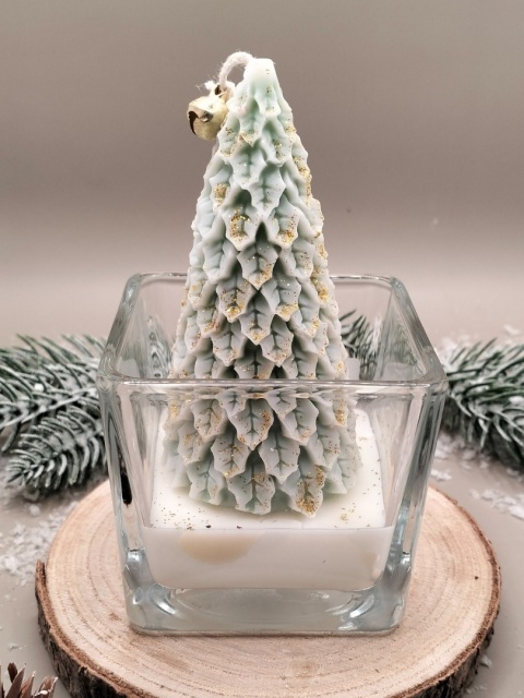 Świeca sojowa dekoracyjna w szkle zielona choinka – naturalna, świąteczna dekoracja